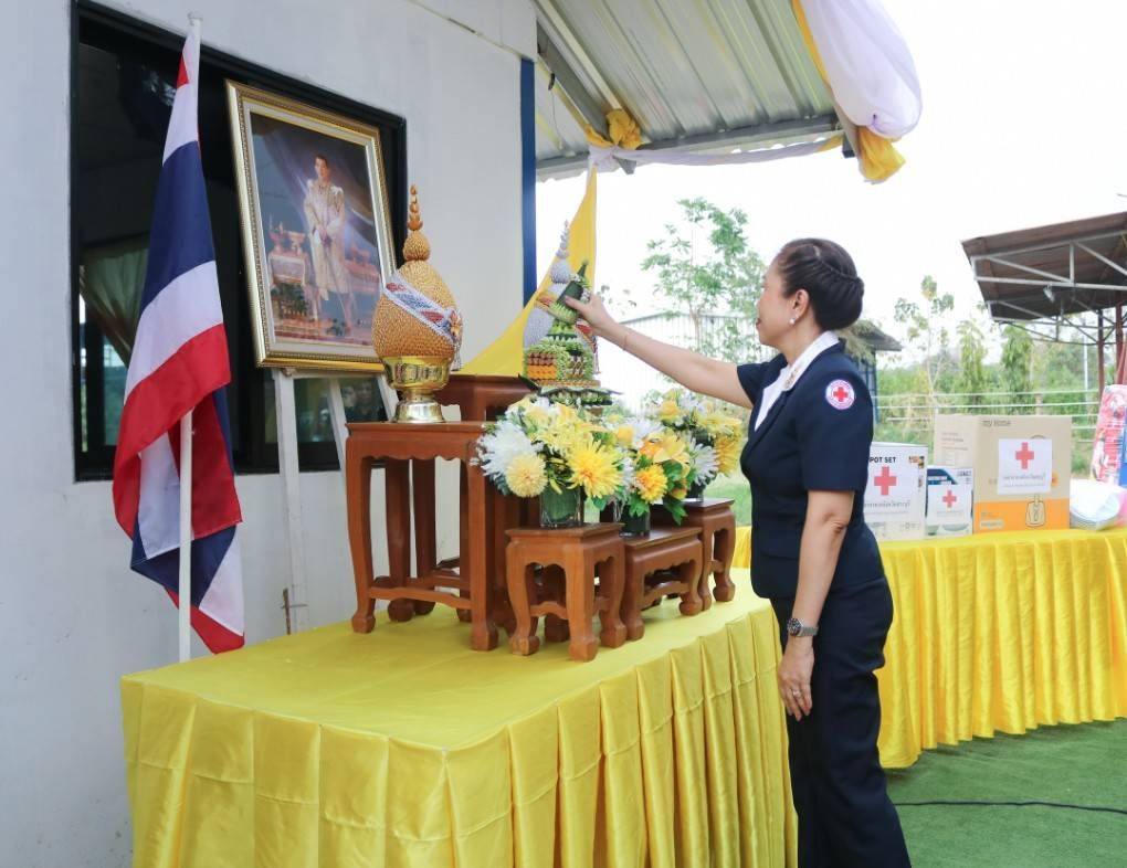 พช.วังม่วง ขับเคลื่อนงานพัฒนาคุณภาพชีวิต ร่วมมอบบ้านเหล่ากาชาด โครงการซ่อมสร้างบ้านผู้ยากไร้ด้อยโอกาส พร้อมหนุนอาชีพ-สร้างความมั่นคงทางอาหารแก่ผู้ด้อยโอกาส